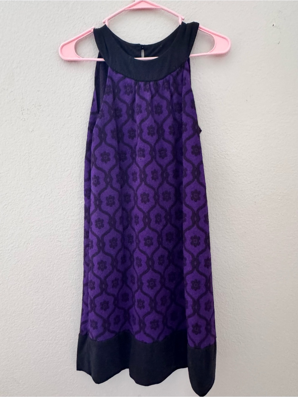 Woman’s Purple Patterned Sleeveless Dress - Brand Unspecified